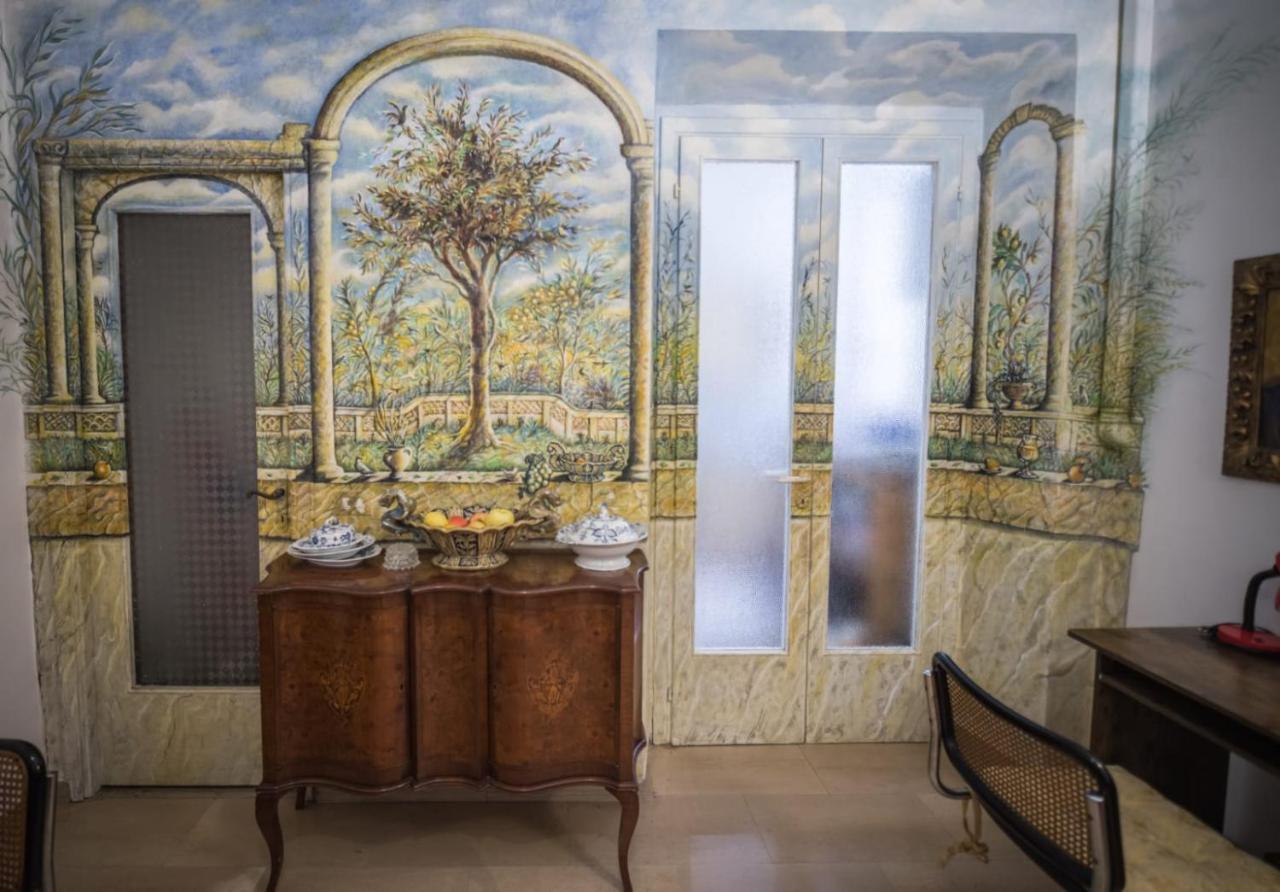 Il Leoncino Bed & Breakfast โรม ภายนอก รูปภาพ