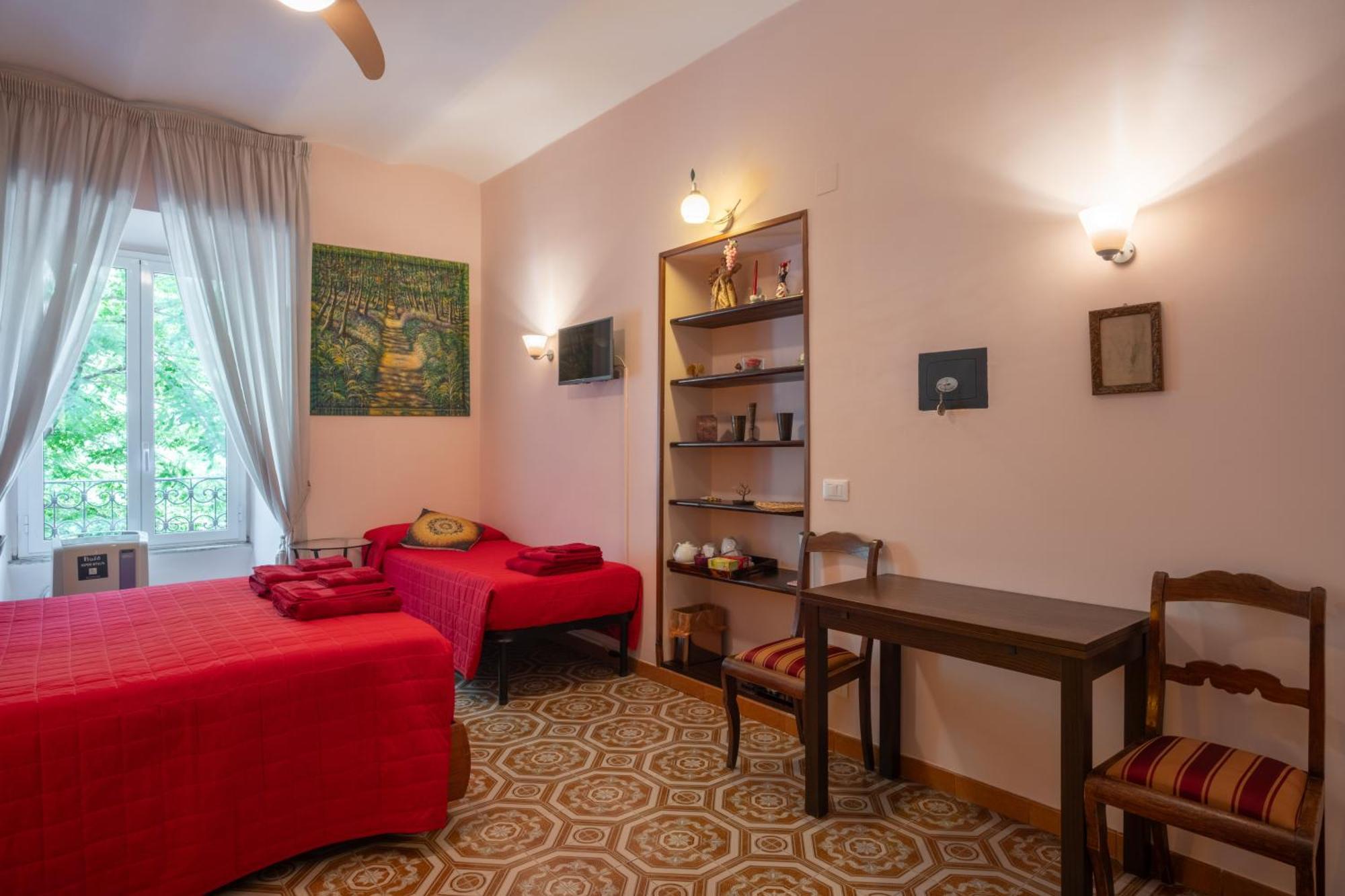 Il Leoncino Bed & Breakfast โรม ภายนอก รูปภาพ