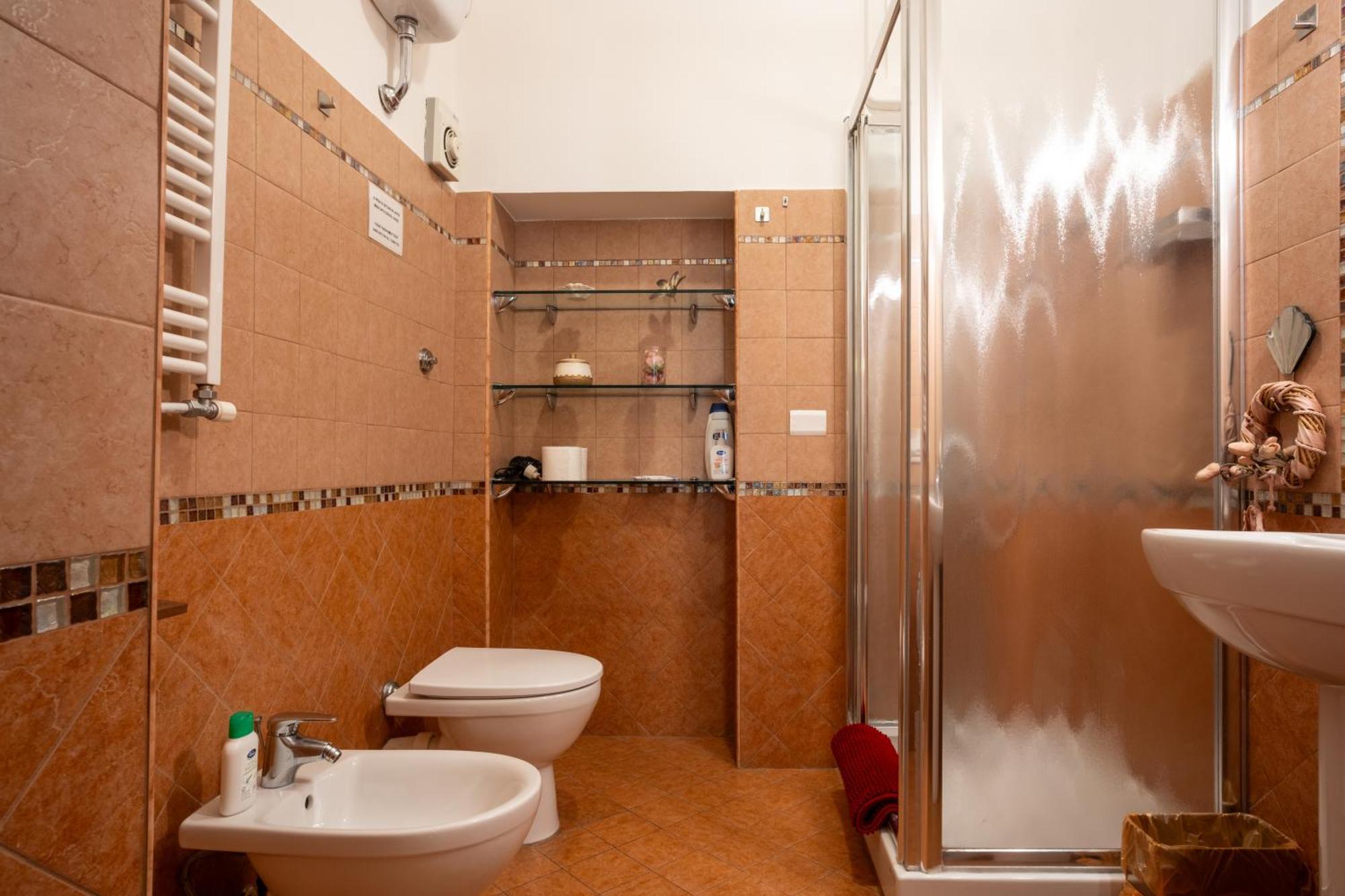Il Leoncino Bed & Breakfast โรม ภายนอก รูปภาพ