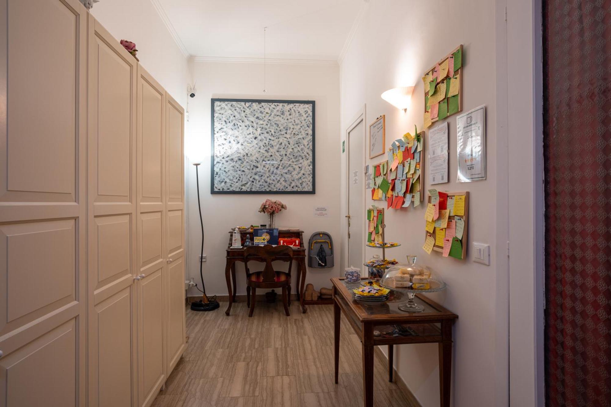 Il Leoncino Bed & Breakfast โรม ภายนอก รูปภาพ